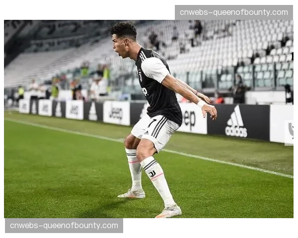 历史回顾：十年前的今天，尤文提前三轮锁定意甲冠军